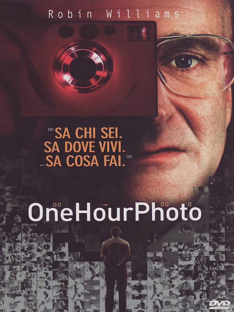 locandina del film One Hour Photo, con Robin Williams